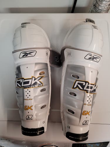Used Reebok 6K Shin Pads