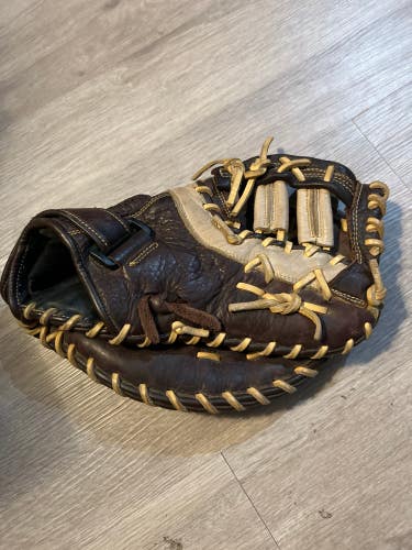 Used Mizuno Franchise Right Hand Throw First Base Mitt 12.5"