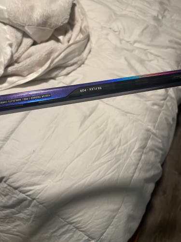 Intermediate Right Handed P29  RibCor Trigger 7 Pro Hockey Stick