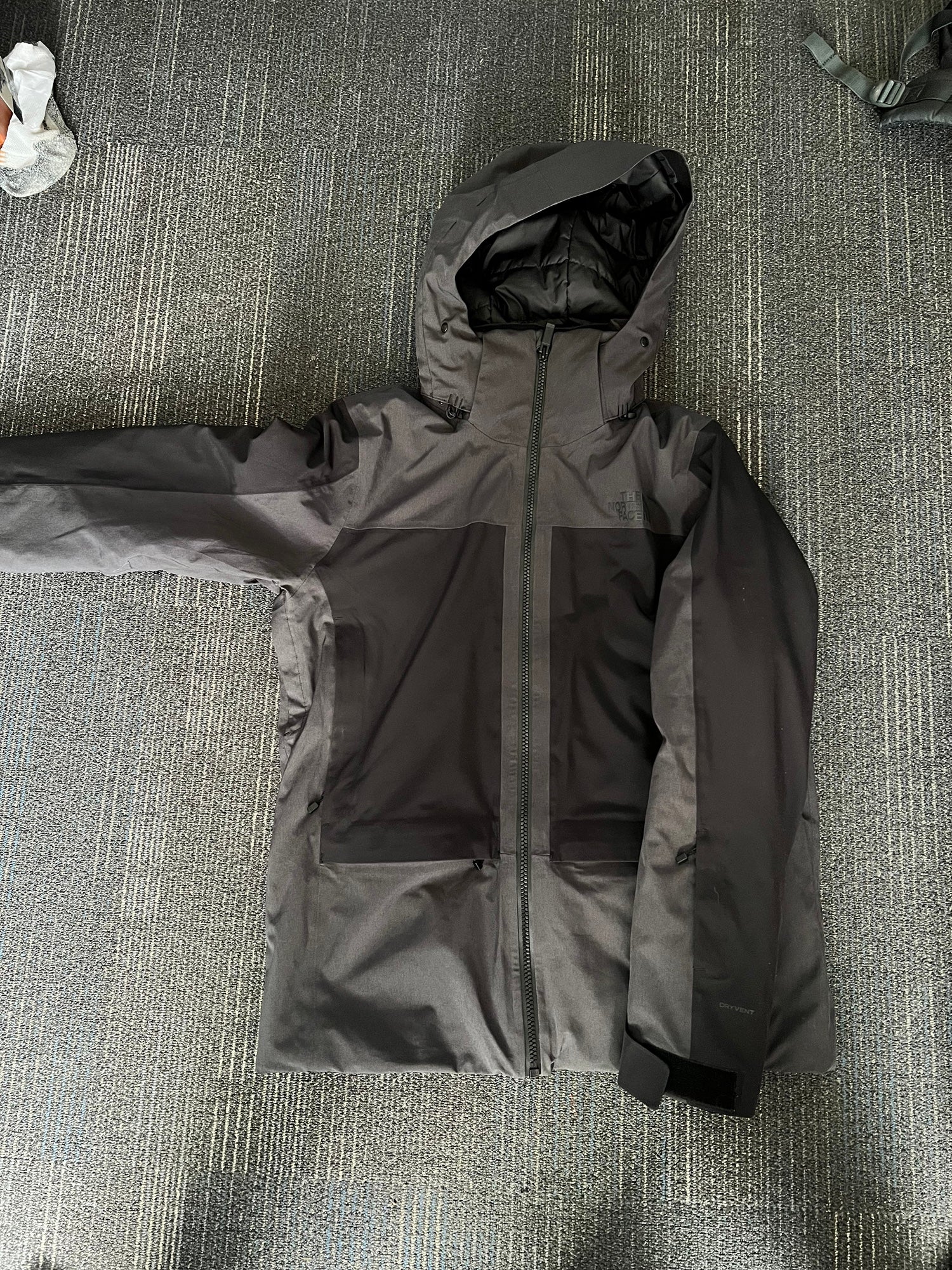 NEW North Face Barr Lake Insulated Ski Jacket Large | SidelineSwap