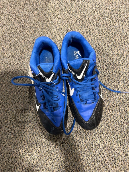 Used Men's 9.5 (W 10.5) Nike Footwear