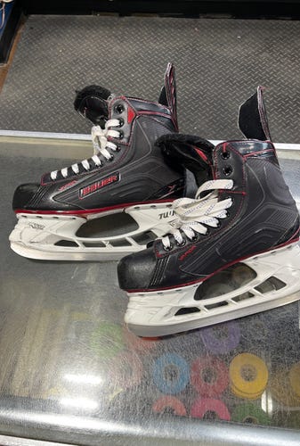 Bauer Used Senior Size 7.5 Hockey Skates