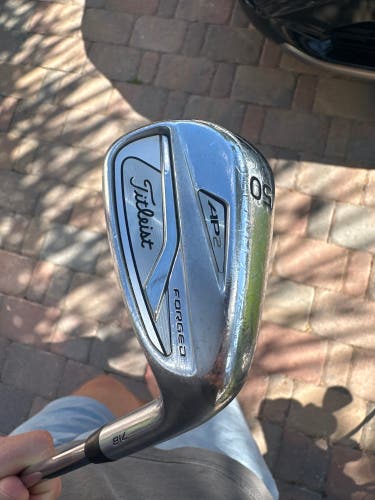 RH Titleist AP2 50*