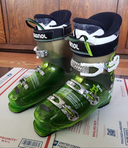 MENS 30.5/12.5-13 SKI BOOTS ROSSIGNOL EVO R (104mm Wide Fit) *USED* 2015 MODEL CLEAN