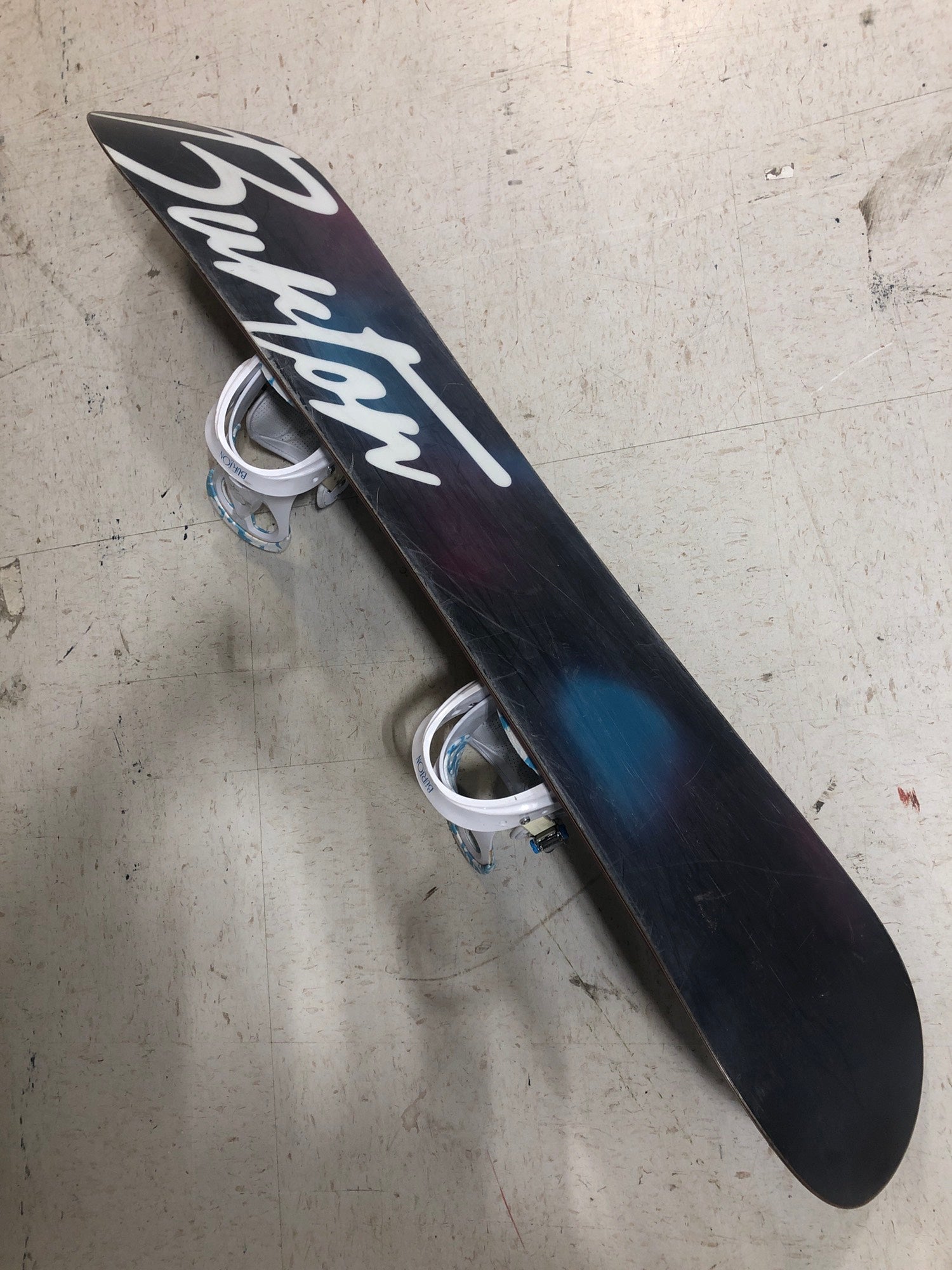 BURTON GENIE 138 × BURTON STILETTO est M