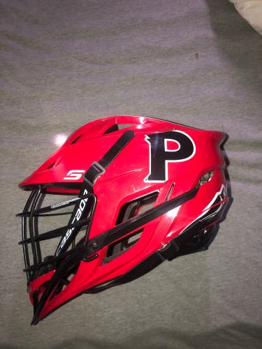 Player's Cascade S Helmet