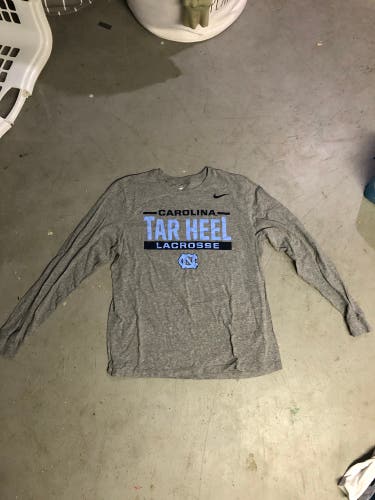 Gray New Men's Nike Shirt