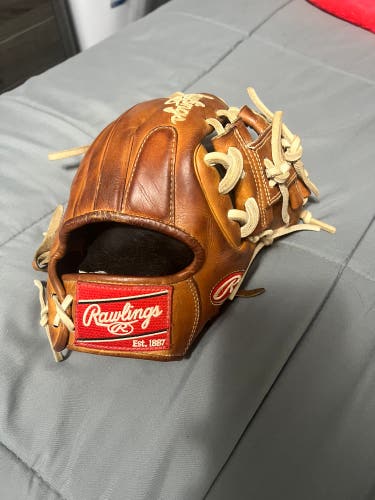 Used Right Hand Throw 11.25" Pro Preferred Baseball Glove