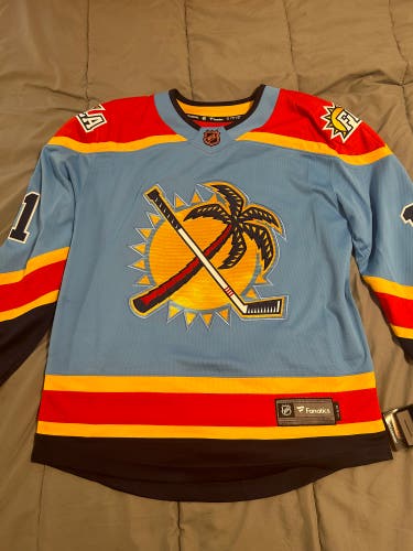 BRAND NEW Florida Panthers 3rd Jersey (#11 Huberdeau) Size Small