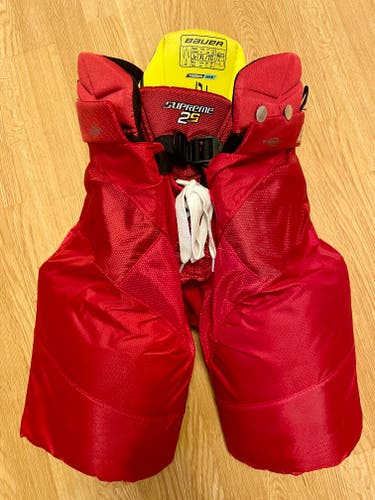 Junior XL Bauer Supreme 2S Hockey Pants - Used
