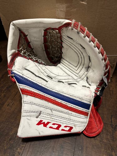 Matching CCM premier R1.9 goalie glove and blocker