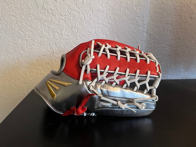 Easton El Jefe Metallic Series-Red/Metallic Silver-13.5" Slowpitch Glove