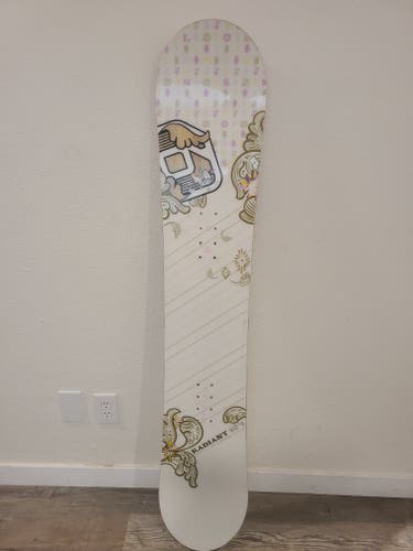 Used Women's Salomon Radiant Snowboard All Mountain Without Bindings Medium Flex Directional Twin