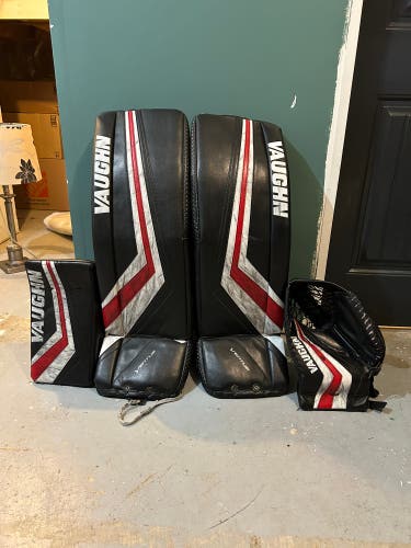 Used 34" Vaughn Pro Stock Ventus SLR2 Pro Goalie Leg Pads