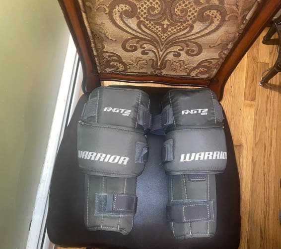 Used Warrior Ritual GT2 Senior Knee Guards