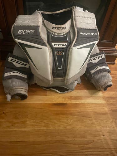Used Large CCM  Extreme Flex Shield II Goalie Chest Protector