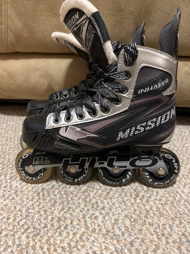 Used Mission Wide Width Size 4 Inhaler NLS6 Inline Skates