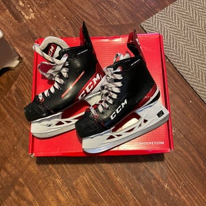 Used CCM Regular Width Size 3 JetSpeed Xtra Hockey Skates