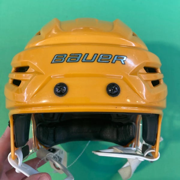 Used Small Bauer Re-Akt 95 Helmet