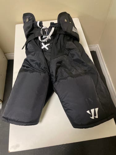 Warrior Covert QRE 3 Hockey Pants Sr L New + Reebok Shoulder Pads