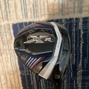 Excellent Condition!! Callaway XR 3 Wood Stiff Flex