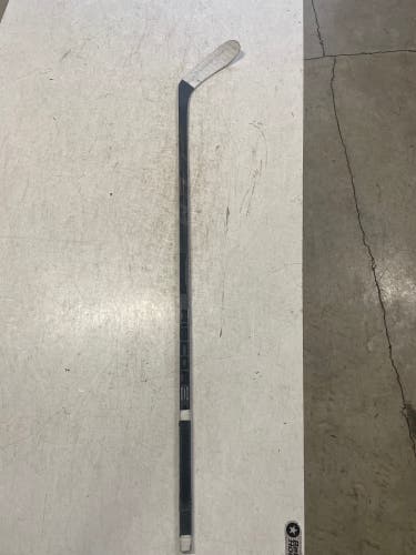 Used Right Handed P28 Trigger 6 Hockey Stick