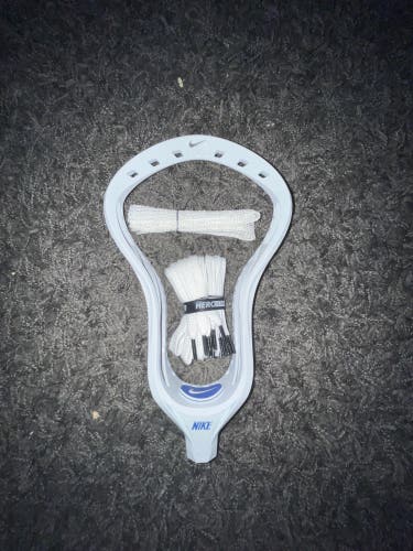 Nike L3 (Lakota) Head *BRAND NEW* W/Hero 3 + Strings