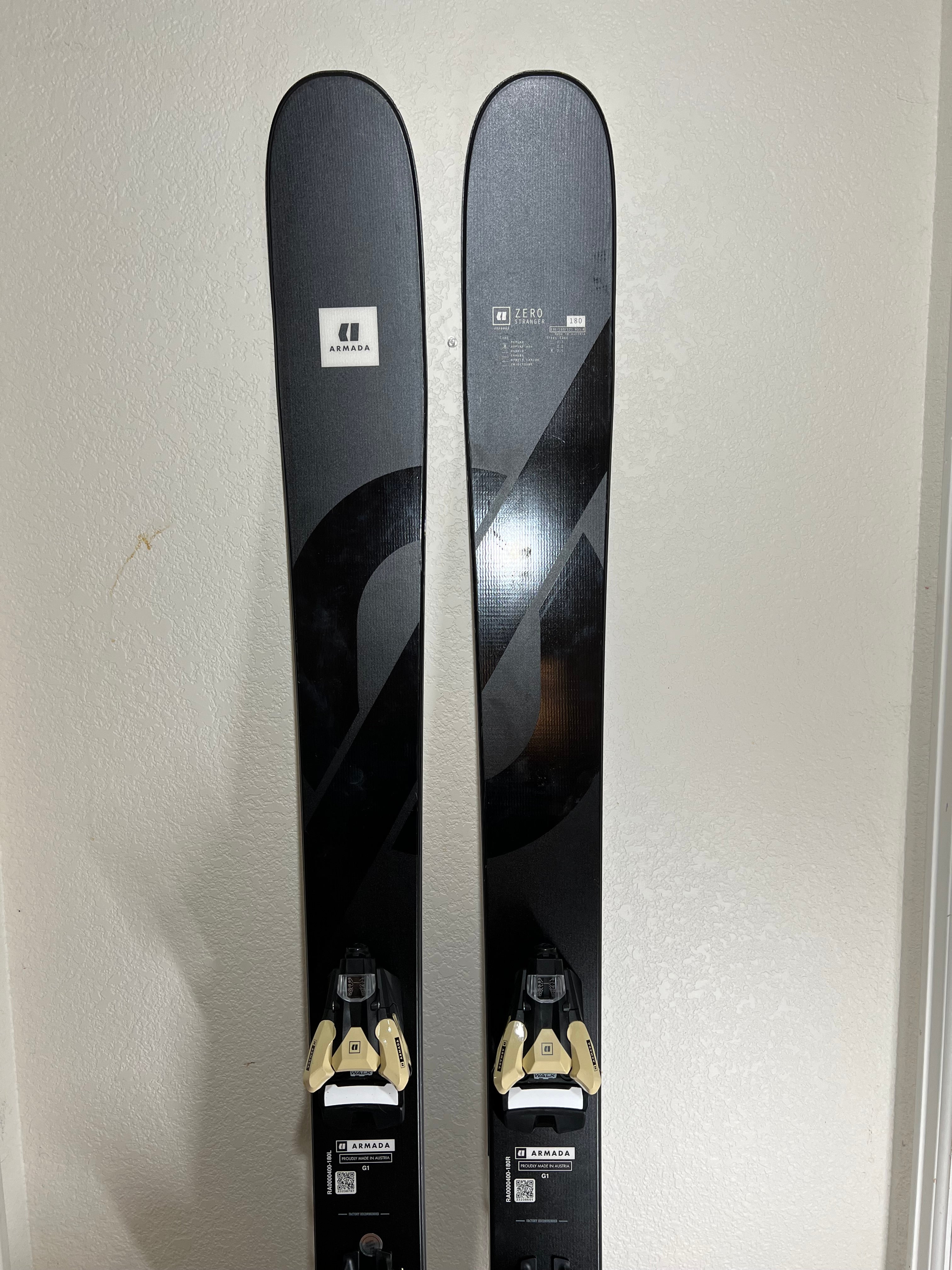 Used Unisex 2023 Armada 180 cm All Mountain Stranger Skis With 