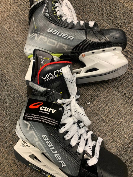 New Bauer Size 6 Vapor Hyperlite Hockey Skates