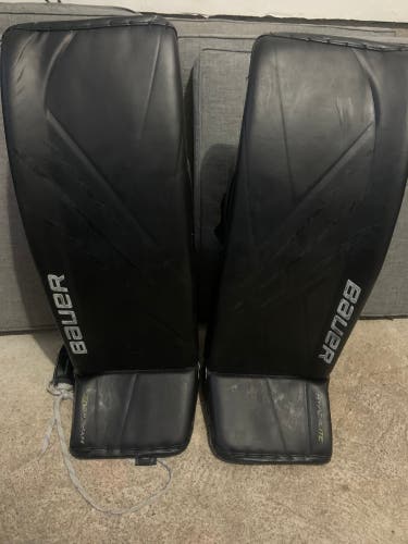 35" Bauer Hyperlite Goalie Leg Pads