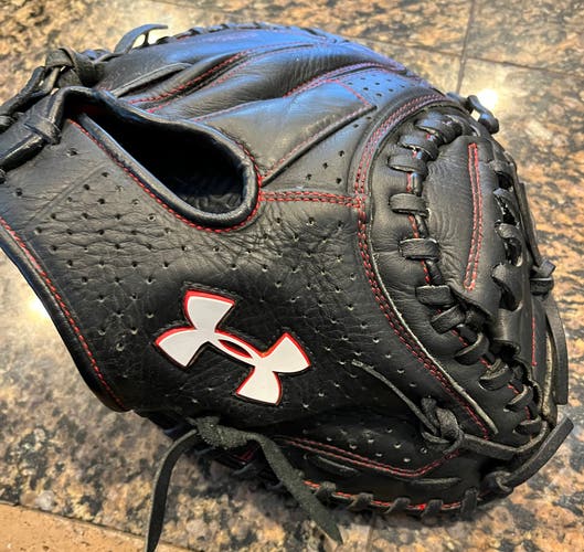 UA Catchers Mitt