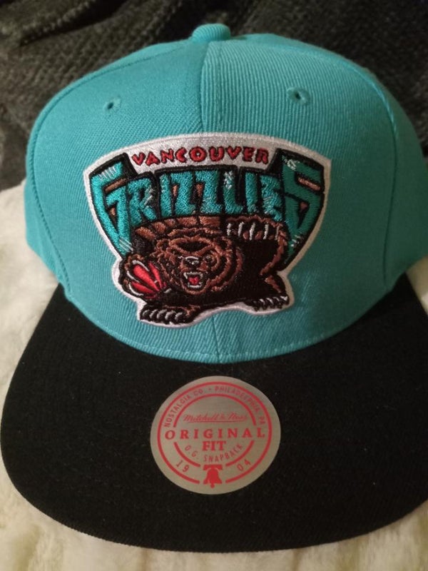Vancouver Grizzlies Mitchell & Ness NBA SnapBack Hat