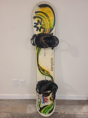 Used Unisex Burton Feelgood Snowboard All Mountain With Bindings Medium Flex Directional Twin