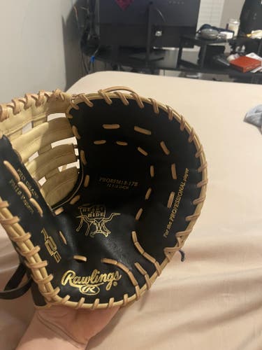 Used Right Hand Throw Rawlings First Base Heart of the Hide Baseball Glove 12.5"