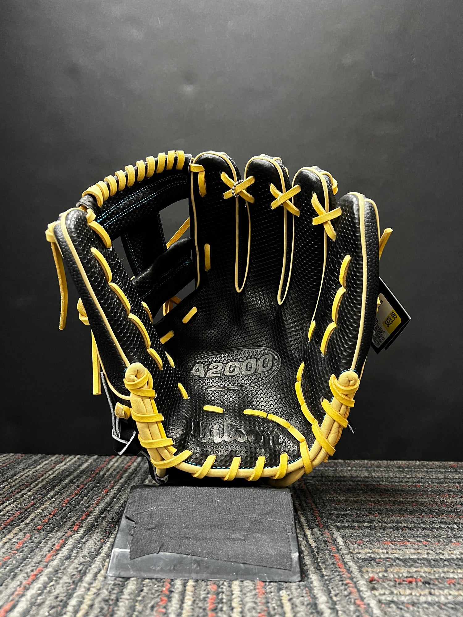 New 11.5 Twins Custom Wilson A2000 Sample Glove 11.5