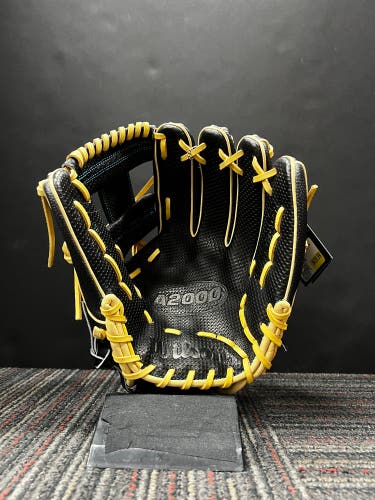 New Wilson 11.5" DP15SCSS A2000 Baseball Glove
