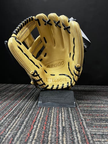 New RHT 1786 11.5" A2000 Baseball Glove