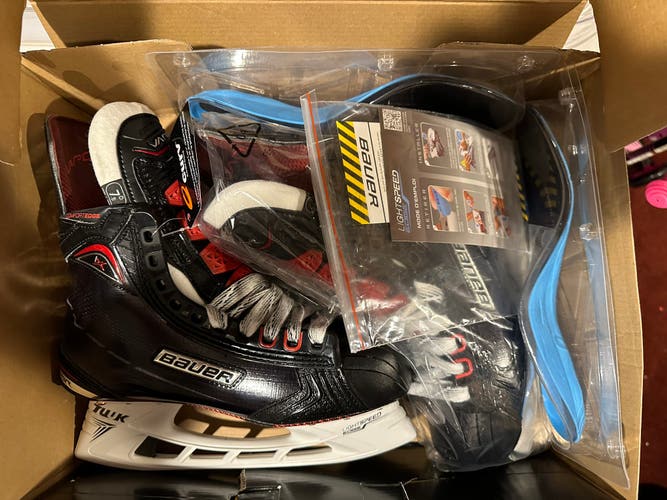 Bauer Vapor 1x - 7.5D Adult - New in Box