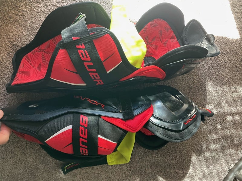 Used Bauer Vapor X2.9 Shin Pads