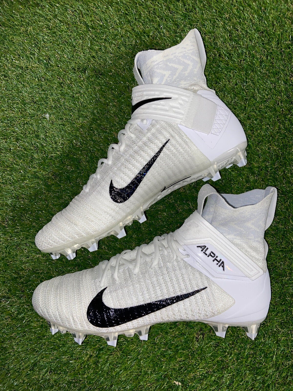 Nike Alpha Menace Elite 2 Flyknit White Football Cleats Men Size AO3374-101 875098a7f66ec2b4_original.jpeg main image 4