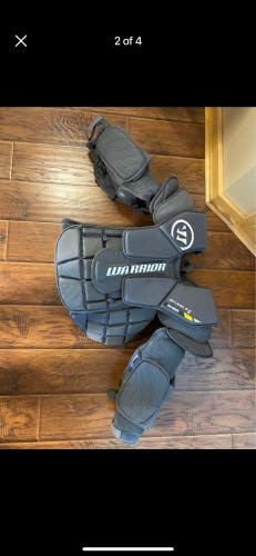 Used Medium Warrior Ritual G2 Goalie Chest Protector