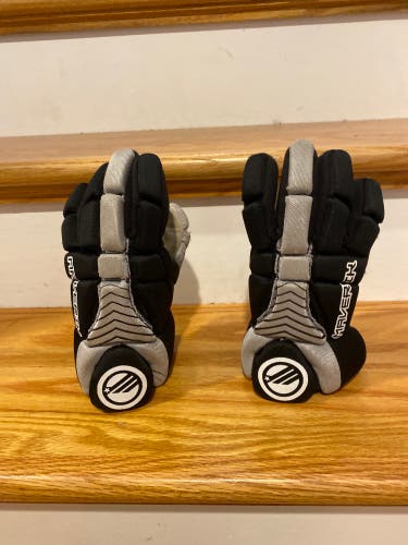 Used Maverik Charger Youth Lacrosse Gloves 10"