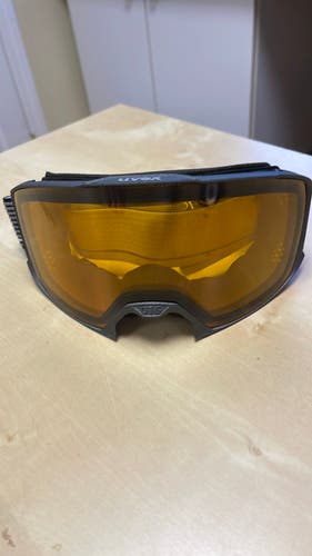 Unisex New UVEX Ski Goggles Craxx OTG Over the Glasses