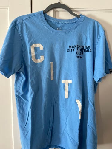 Nike Manchester City T- Shirt Size L