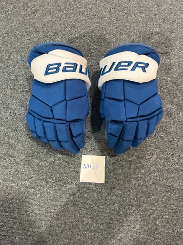 Game Used Blue Bauer Supreme UltraSonic Pro Stock Gloves Colorado Avalanche Toews 14”