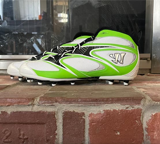 True Lacrosse Warrior Men’s Cleats (Sz14)