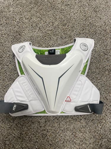 Maverik M5 shoulder pads