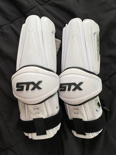 STX Stallion 900 Arm Pads