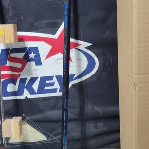 New Senior Bauer Right Handed Nexus N37 Hockey Stick P88