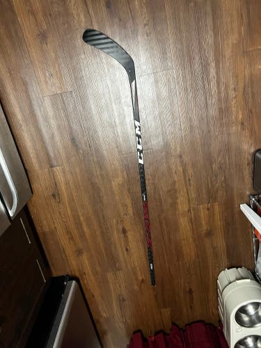 Senior Right Handed P90TM Pro Stock Jetspeed Team Hockey Stick